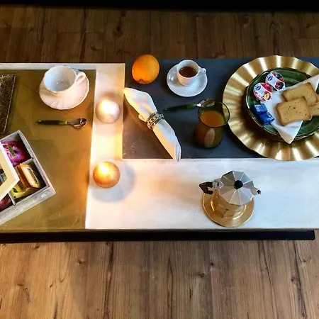 Jill&jade's Lägenhet Como